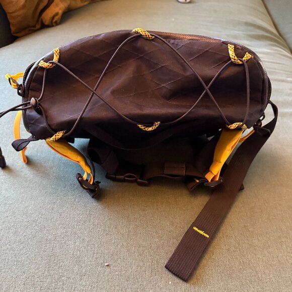 1733 Side Pack 3.5L VX21 Black/Yellow - Picture 3 of 5